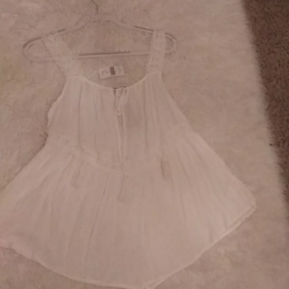 Doe & Rae lacey/see through top